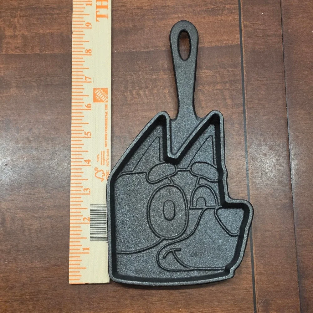 Bluey Disney Face Cast Iron Skillet Pan Black Ludo Studios Pancake Pan